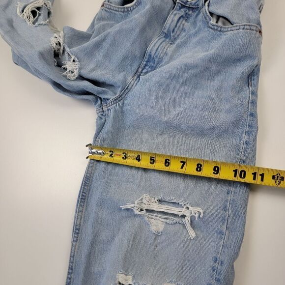 Zara Distressed High Waisted Light Wash Denim Jeans size 4 - Picture 9 of 12